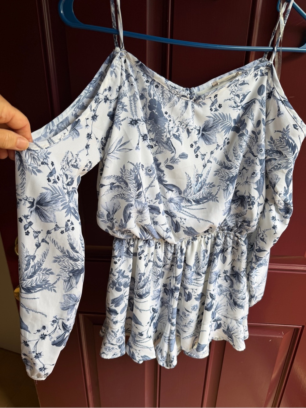 Altar’d State White and Blue Floral Cold-Shoulder Romper size S